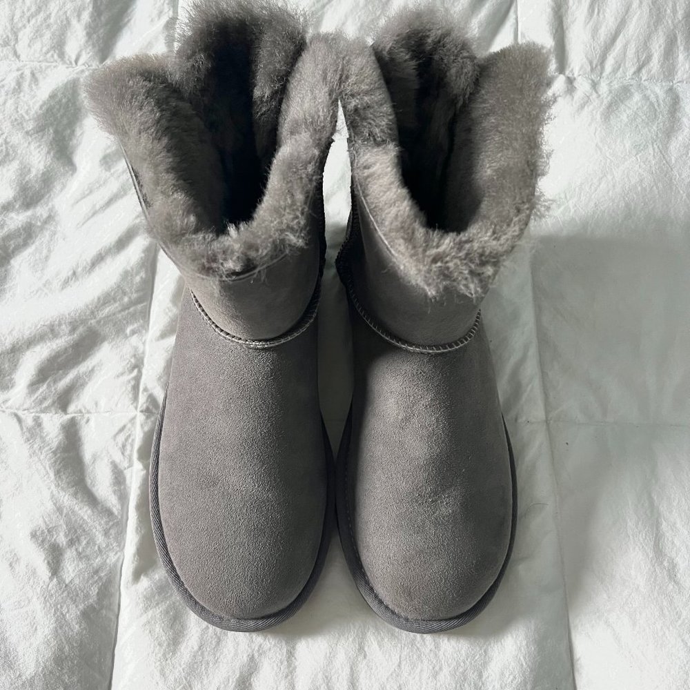 UGG Mini Bailey Bow II Boot Grey Size 7